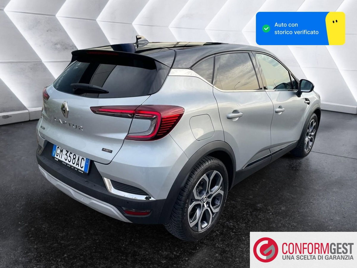 Renault Captur Full Hybrid E-Tech 145 CV Techno Fast Track (4)