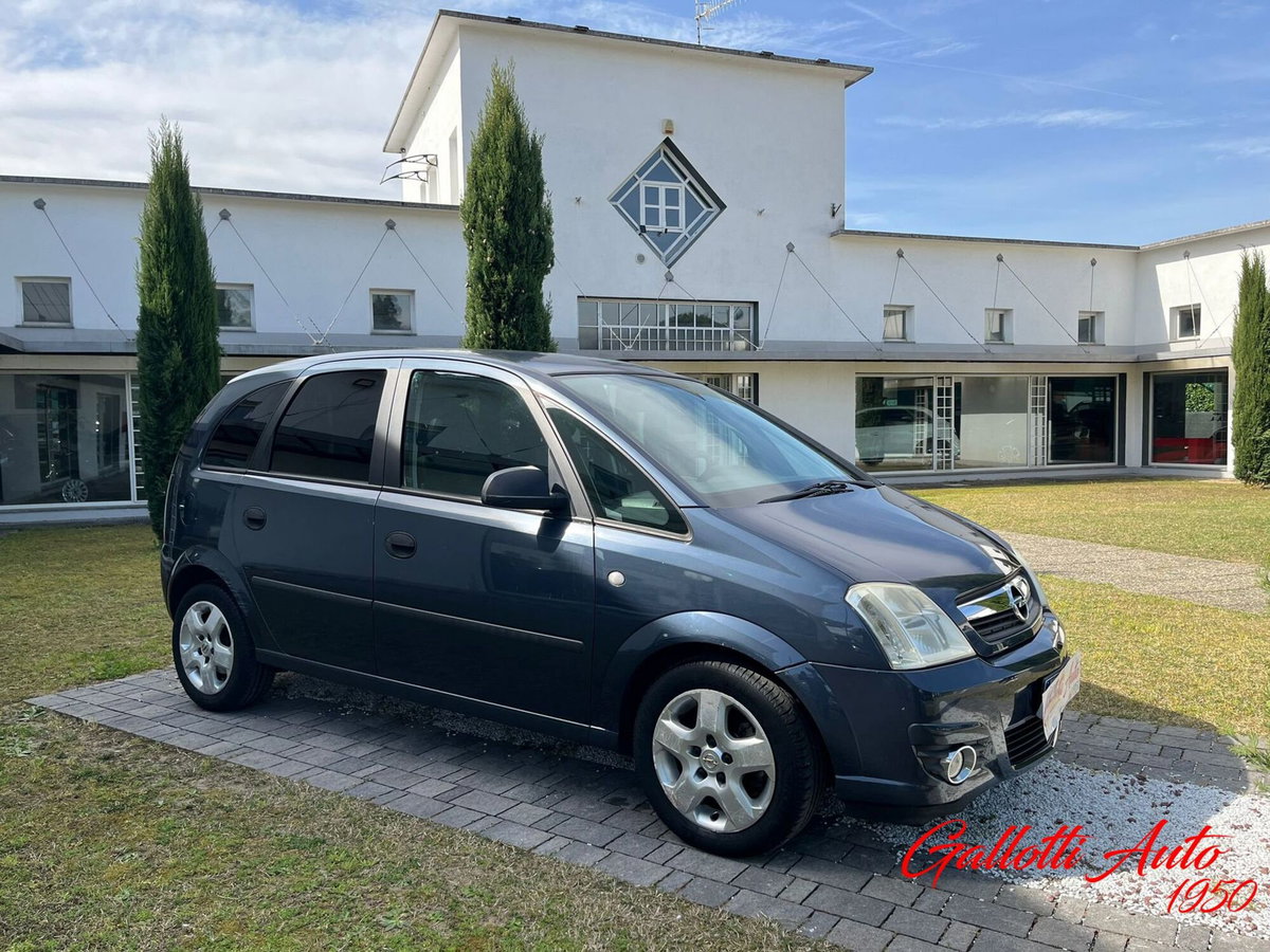 Opel Meriva 1.4 16V Club (7)