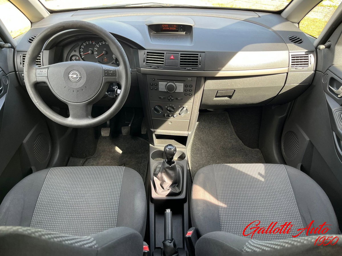 Opel Meriva 1.4 16V Club (9)
