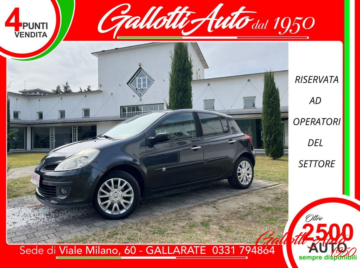 Renault Clio 1.2 16V 5 porte 4U Pack