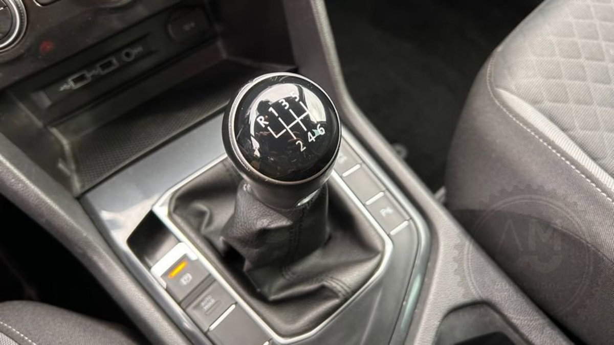 Volkswagen Tiguan 1.5 TSI Business ACT BlueMotion Technology (17)