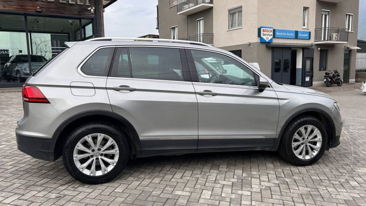 Volkswagen Tiguan 1.5 TSI Business ACT BlueMotion Technology (4)
