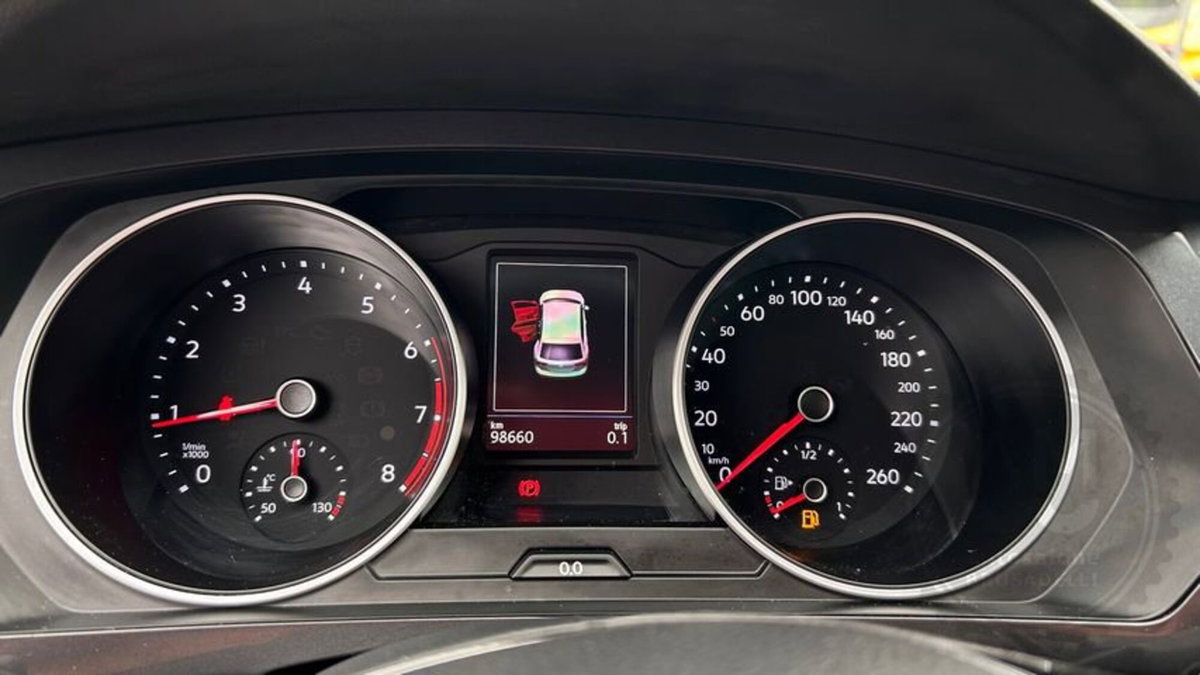 Volkswagen Tiguan 1.5 TSI Business ACT BlueMotion Technology (9)