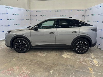 Peugeot 3008 73 kWh Allure 210cv (6)