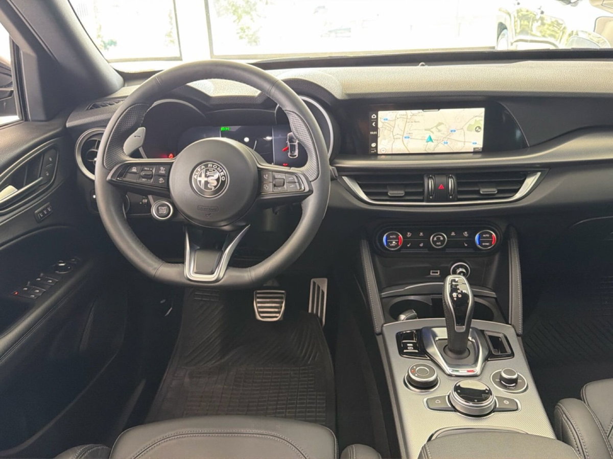 Alfa Romeo Stelvio Stelvio 2.2 Turbodiesel 210 CV AT8 Q4 Veloce (10)