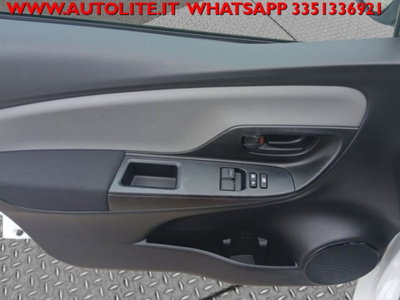Toyota Yaris 1.5 Hybrid 5 porte Energy (12)
