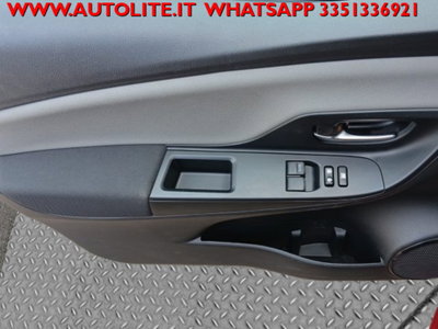 Toyota Yaris 1.5 Hybrid 5 porte Energy (12)