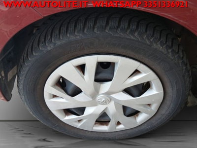 Toyota Yaris 1.5 Hybrid 5 porte Energy (20)