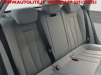 Audi A4 Avant 30 TDI/136 CV S tronic S line edition (18)