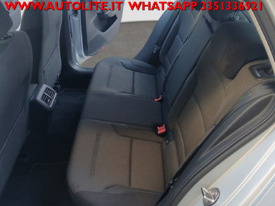 Volkswagen Golf 1.6 TDI 115 CV 5p. Business BlueMotion Technology (19)