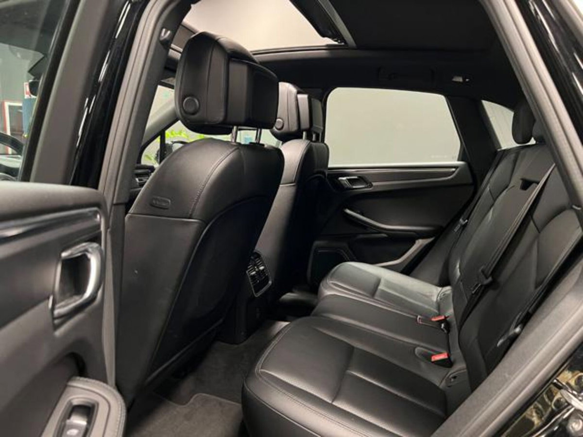 Porsche Macan 2.0 (9)