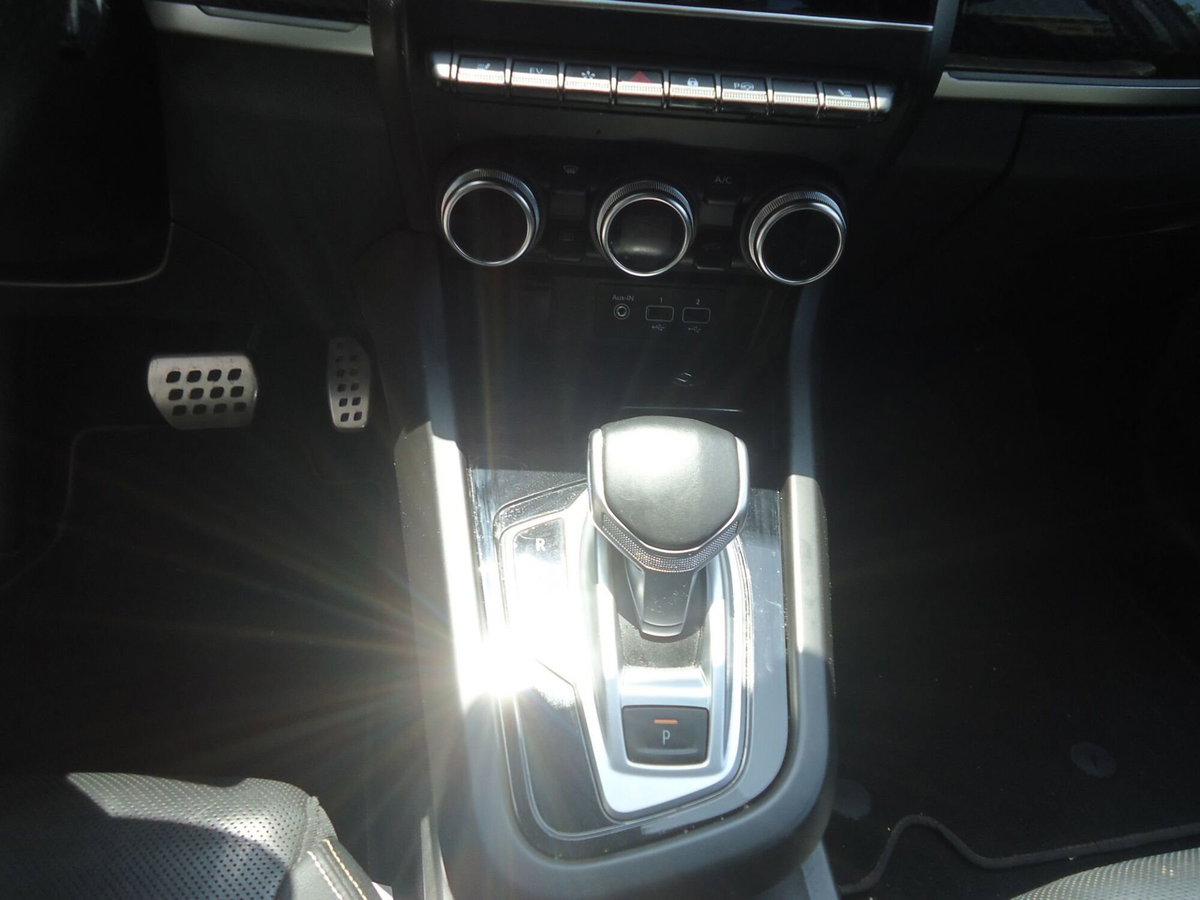 Renault Arkana Hybrid E-Tech 145 CV Engineered (11)
