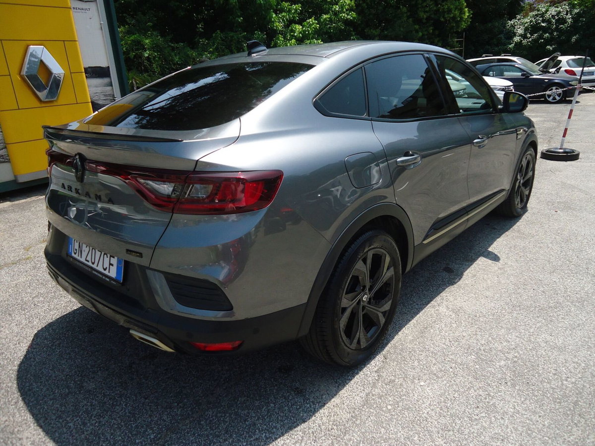 Renault Arkana Hybrid E-Tech 145 CV Engineered (2)
