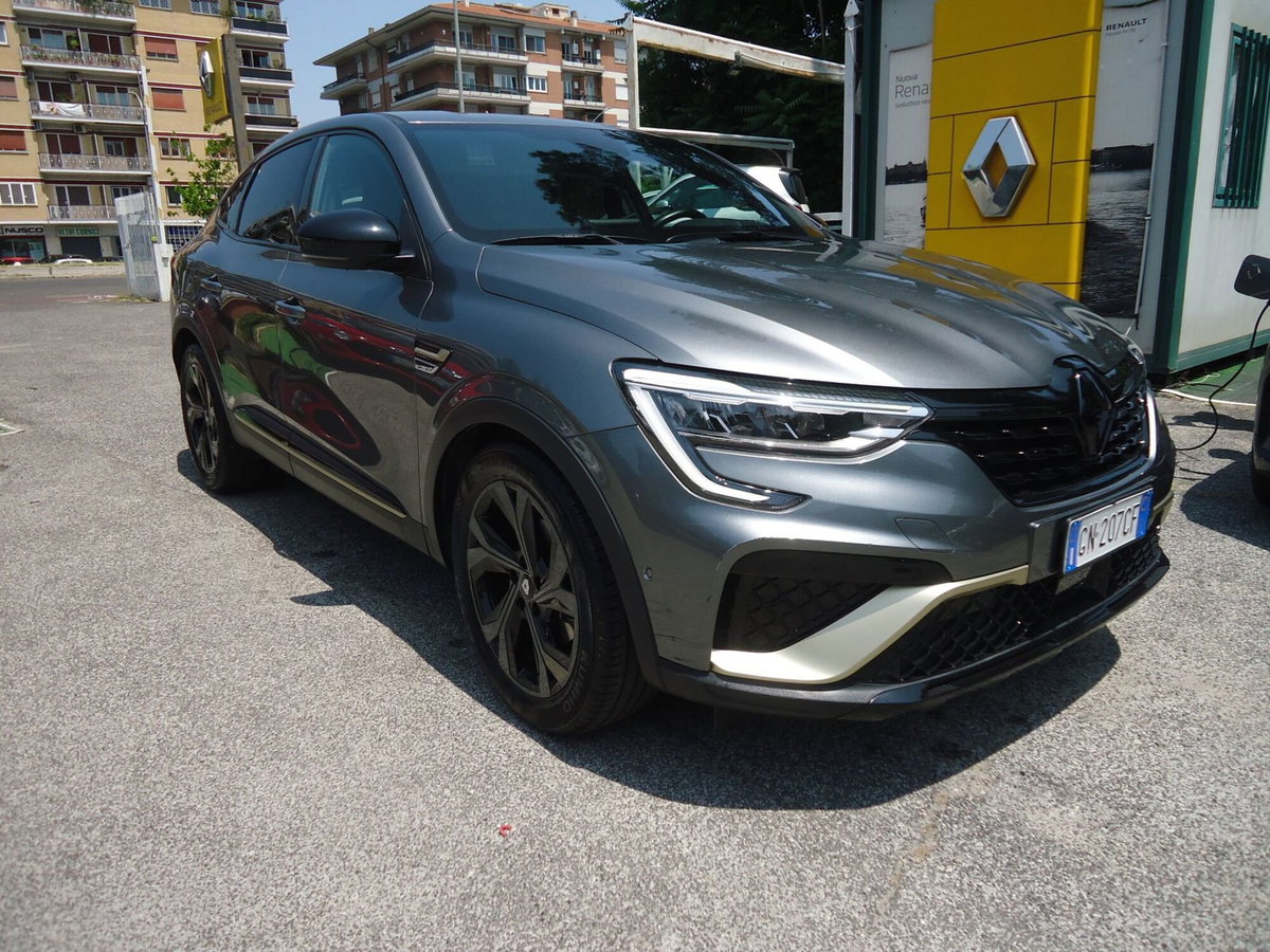 Renault Arkana Hybrid E-Tech 145 CV Engineered (3)