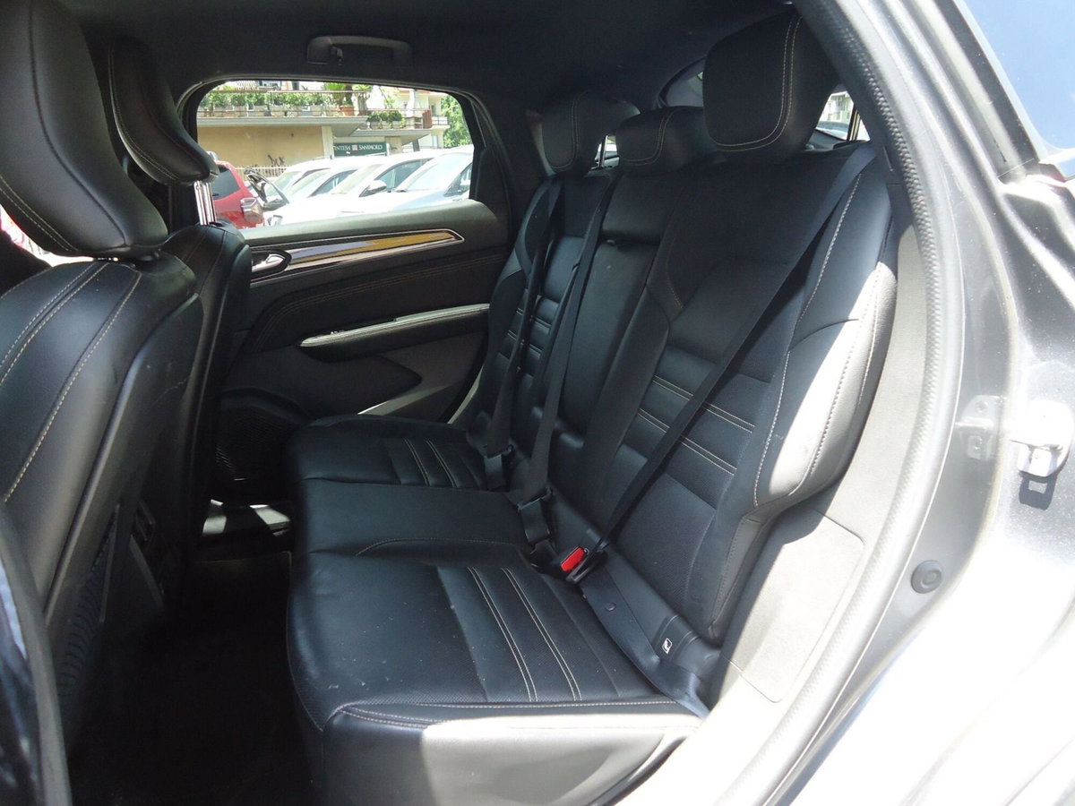 Renault Arkana Hybrid E-Tech 145 CV Engineered (6)