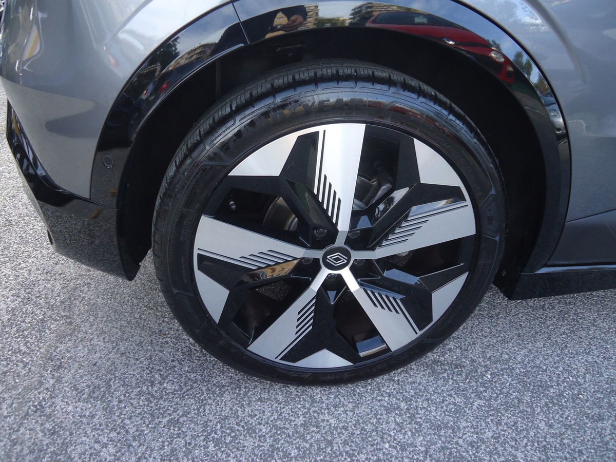 Renault Megane E-Tech Electric Techno EV60 220cv AC7 (5)