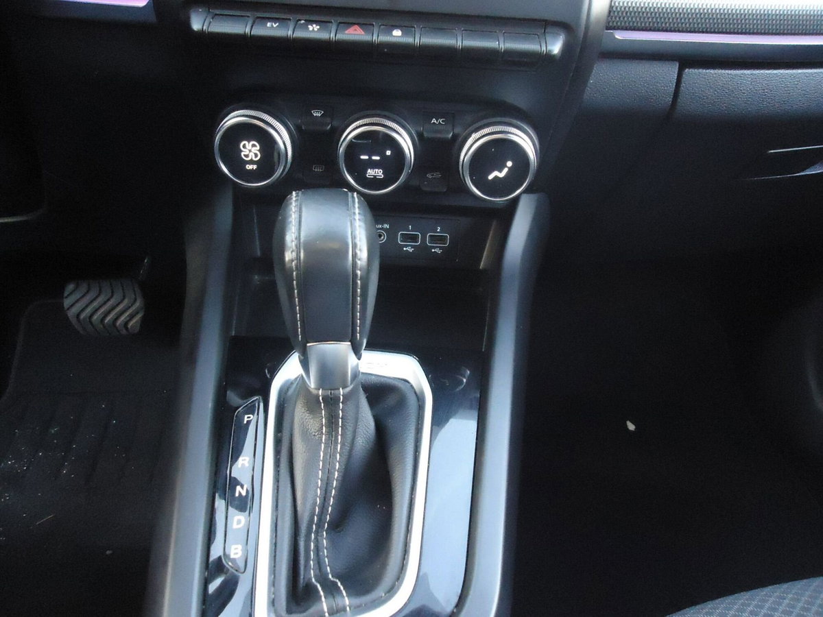 Renault Arkana E-Tech 145 CV Intens (16)