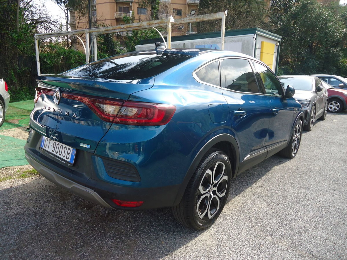 Renault Arkana E-Tech 145 CV Intens (2)