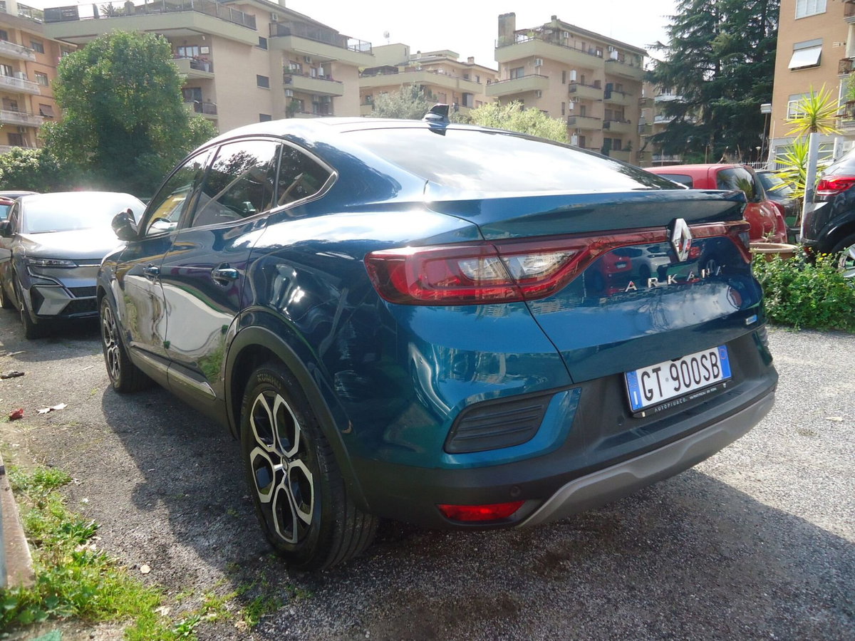 Renault Arkana E-Tech 145 CV Intens (4)