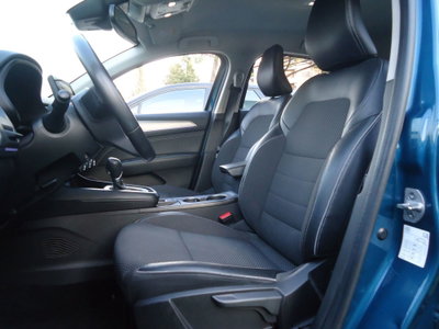 Renault Arkana E-Tech 145 CV Intens (7)