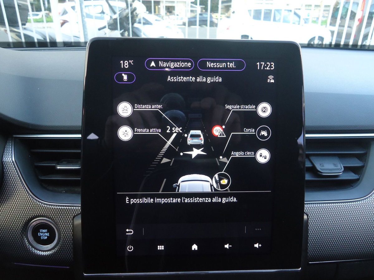 Renault Arkana E-Tech 145 CV Intens (9)