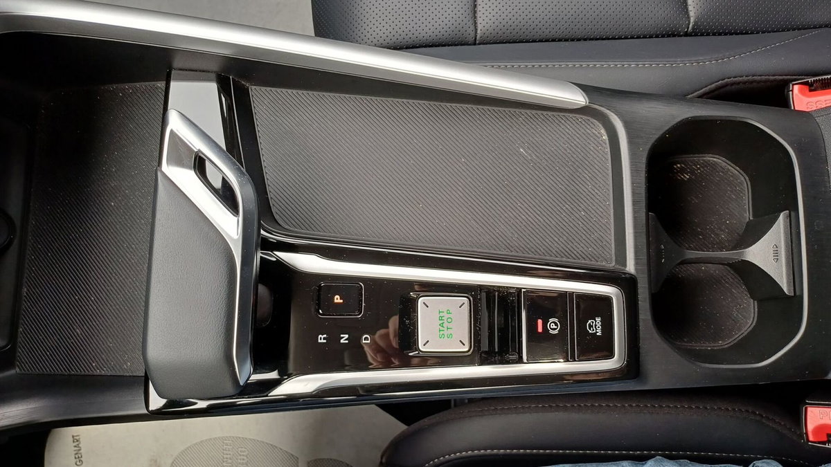 Mg ZS 1.5 hybrid+ Luxury auto (16)