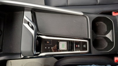 Mg ZS 1.5 hybrid+ Luxury auto (16)