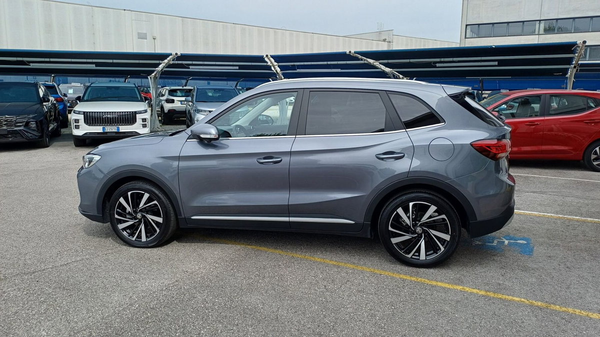 Mg ZS 1.5 hybrid+ Luxury auto (3)