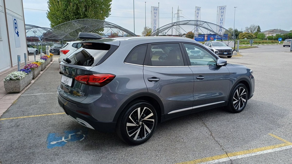 Mg ZS 1.5 hybrid+ Luxury auto (5)