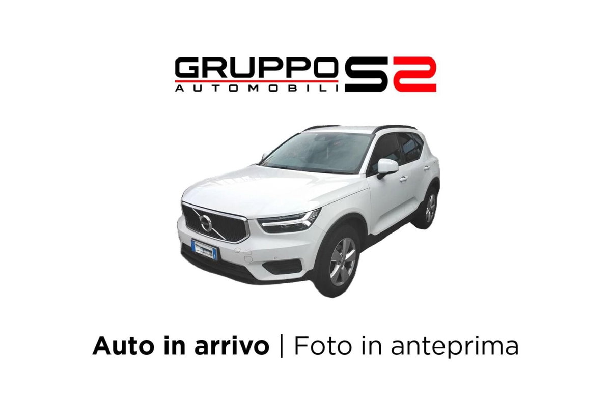 Volvo XC40 T2 Momentum Core