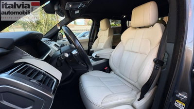 Land Rover Range Rover Sport 3.0 TDV6 HSE (10)