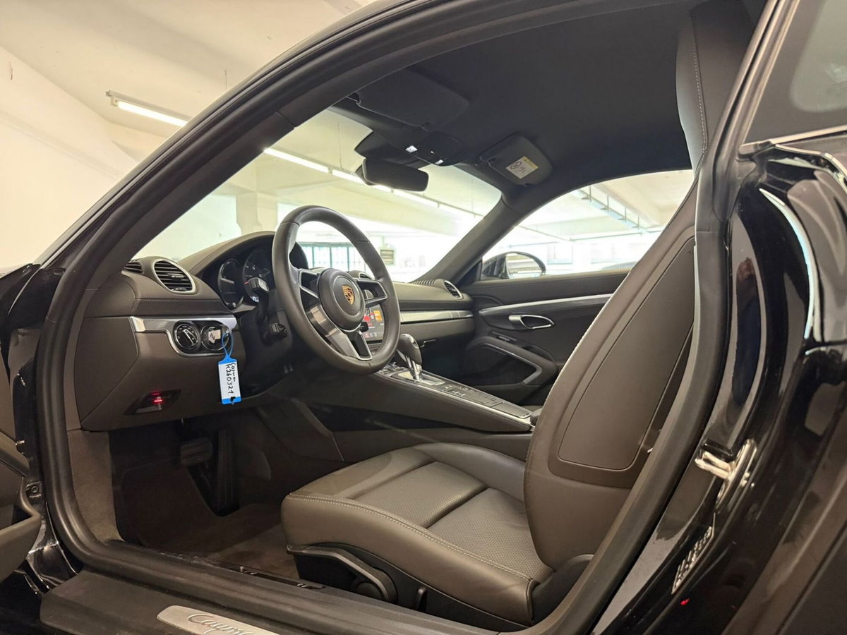 Porsche 718 Cayman  Cayman 2.0 300cv (12)
