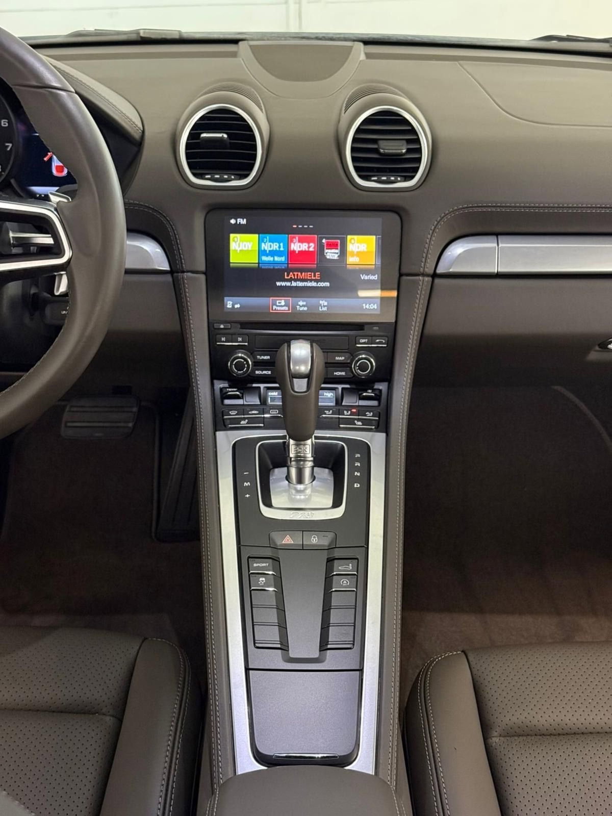 Porsche 718 Cayman  Cayman 2.0 300cv (8)