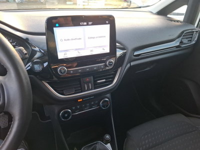 Ford Fiesta 1.1 75 CV GPL 5 porte Titanium (17)