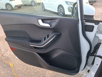 Ford Fiesta 1.1 75 CV GPL 5 porte Titanium (18)