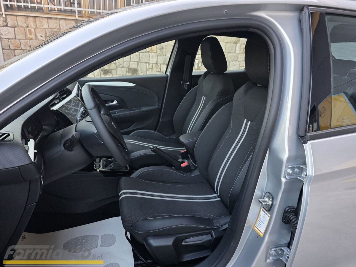 Opel Corsa 1.2 100 CV GS Line (10)