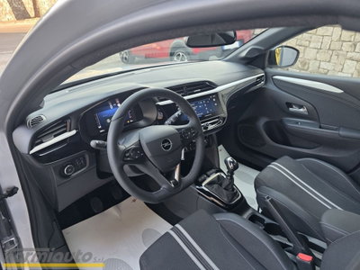 Opel Corsa 1.2 100 CV GS Line (11)