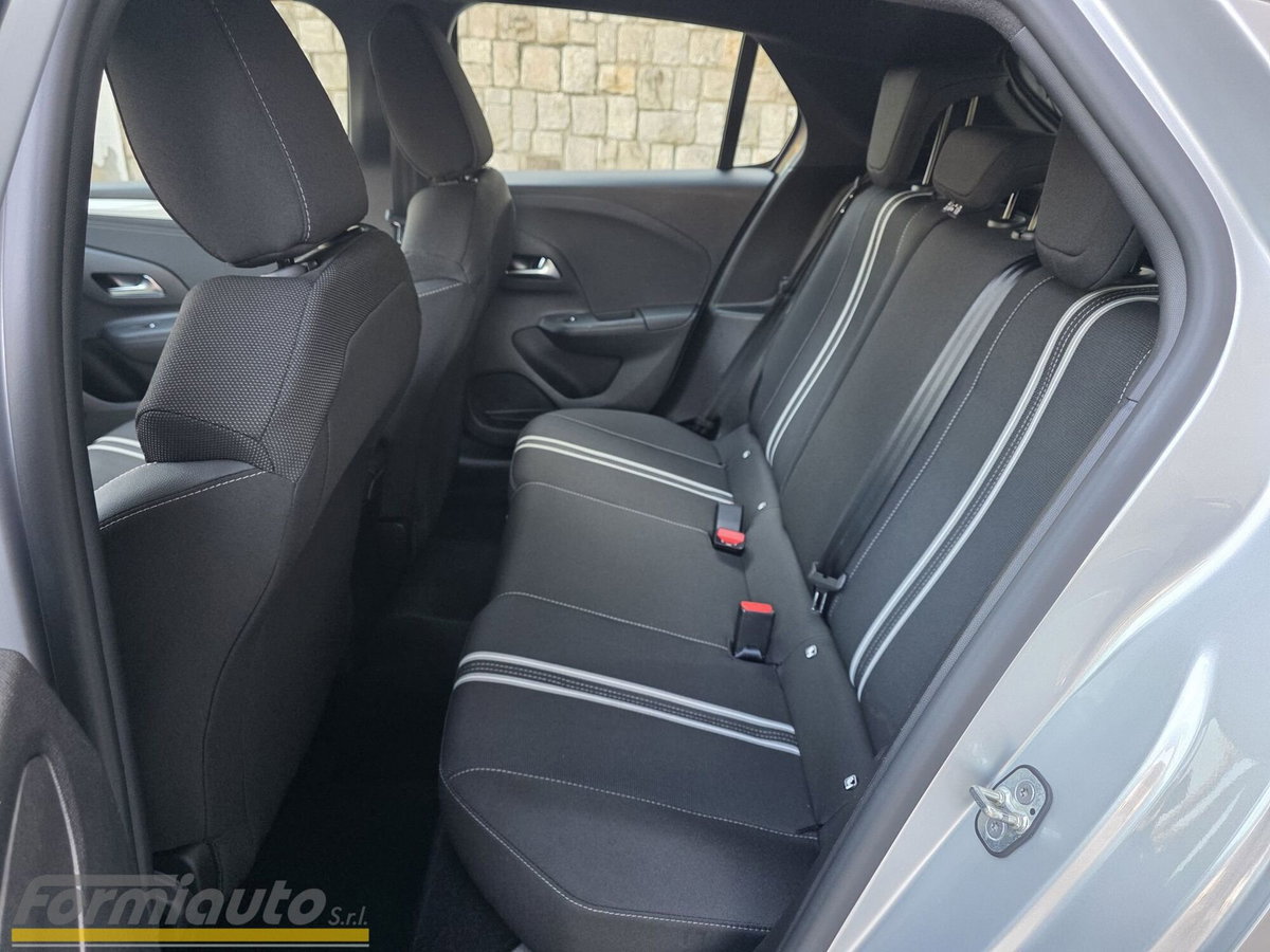 Opel Corsa 1.2 100 CV GS Line (17)