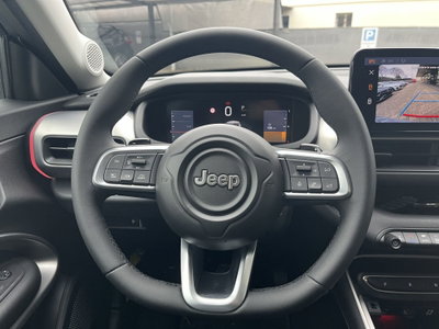 Jeep Avenger 1.2 turbo e-hybrid mhev Summit fwd 110cv edct6 (11)