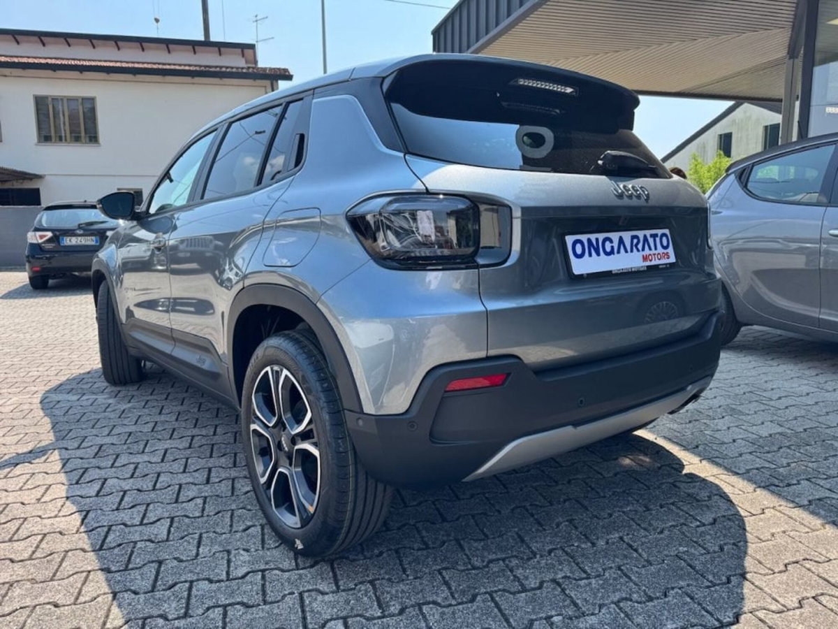 Jeep Avenger 1.2 turbo e-hybrid mhev Summit fwd 110cv edct6 (6)