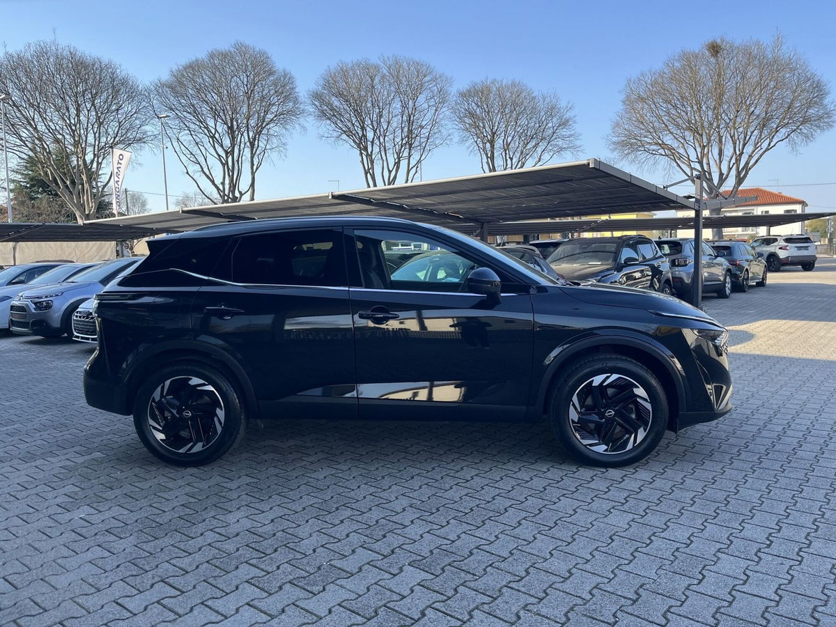 Nissan Qashqai 1.3 mhev N-Connecta 4wd 158cv xtronic (4)
