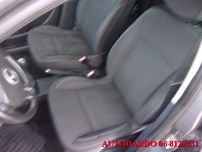 Renault Clio SporTour 1.2 16V TCE 100CV SporTour Dynamique (10)