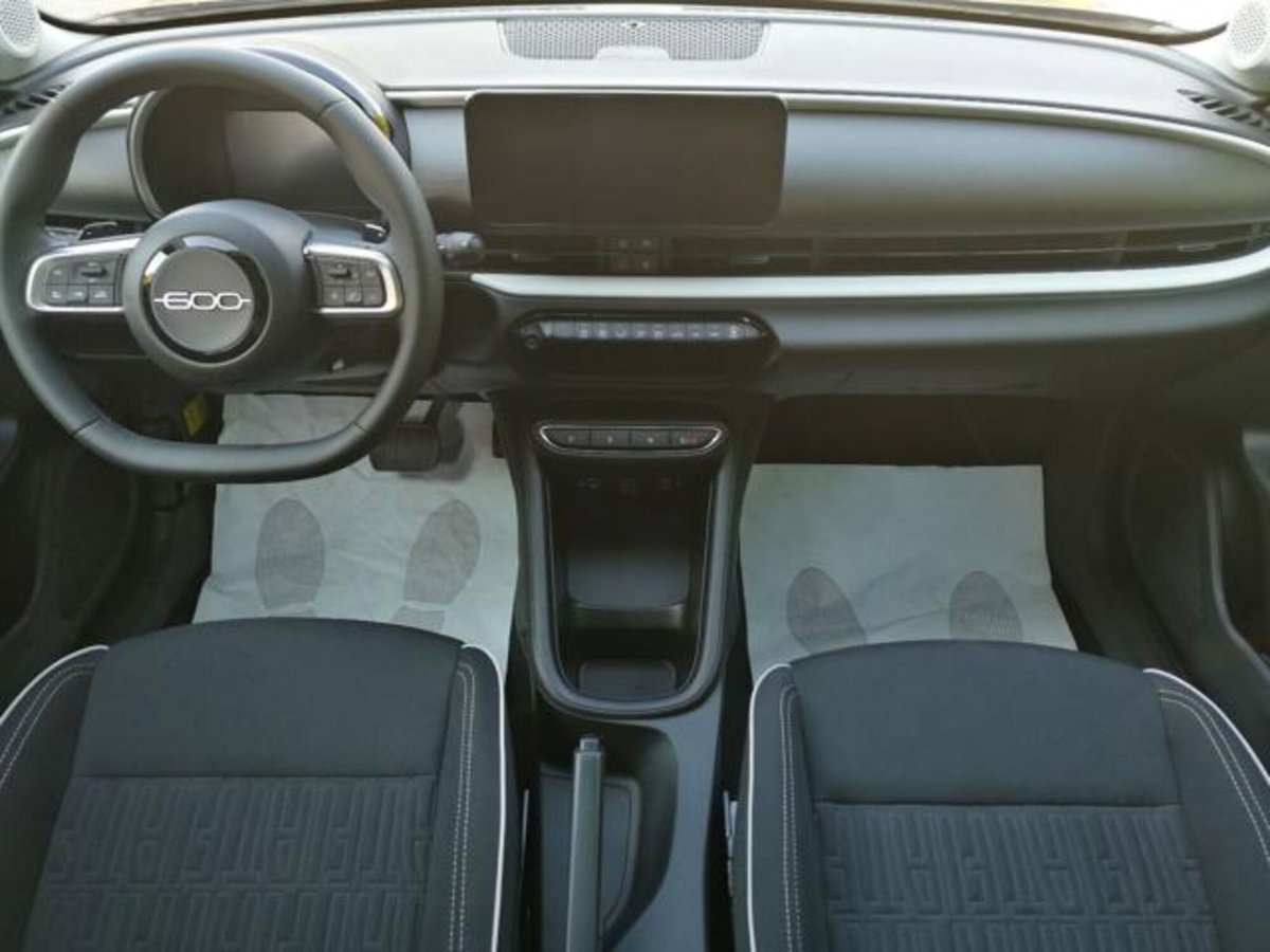 Fiat 600 1.2 Sport 100cv (12)