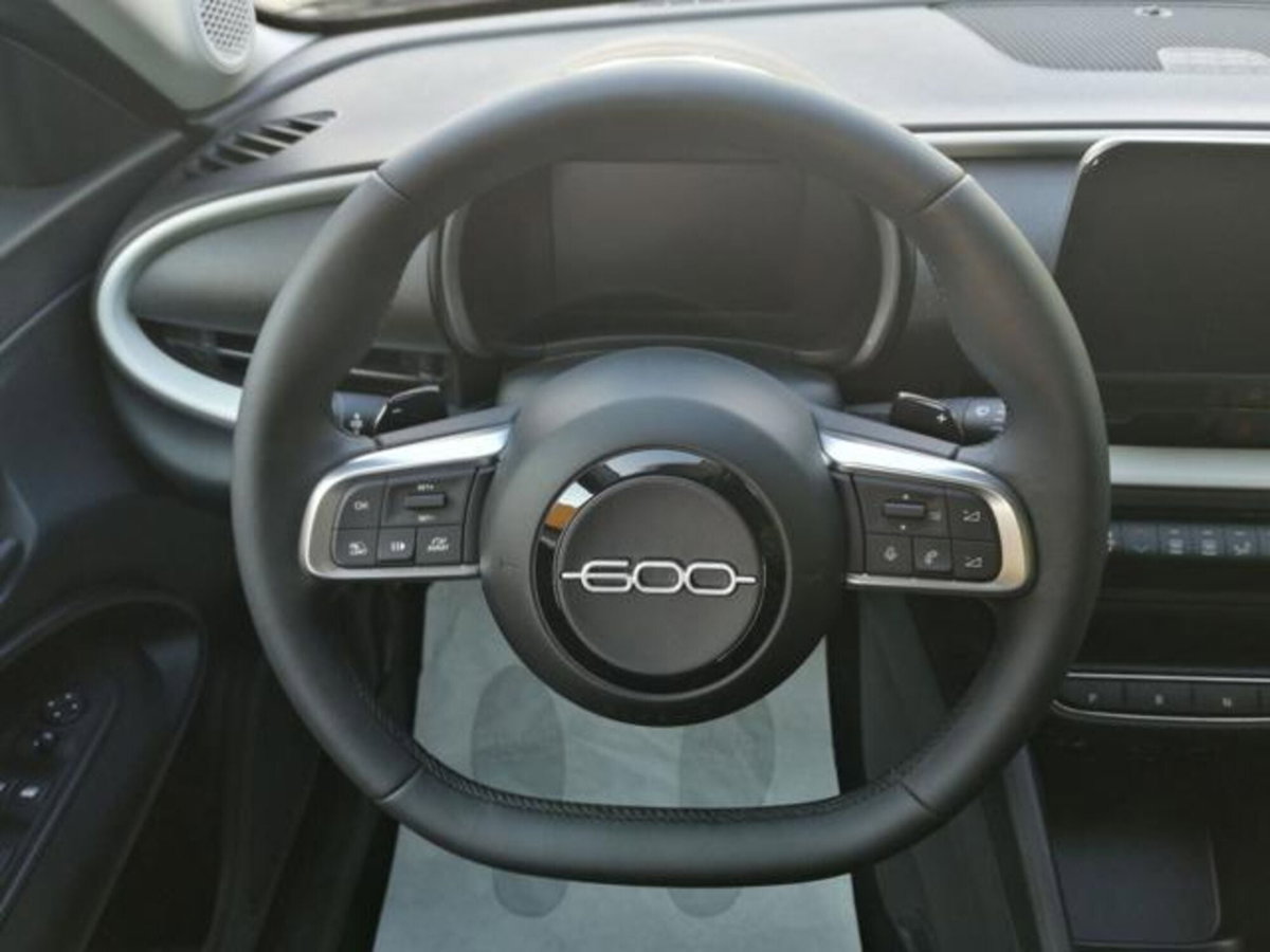 Fiat 600 1.2 Sport 100cv (13)