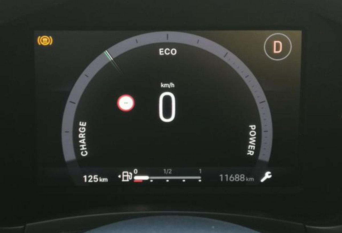Fiat 600 1.2 Sport 100cv (14)