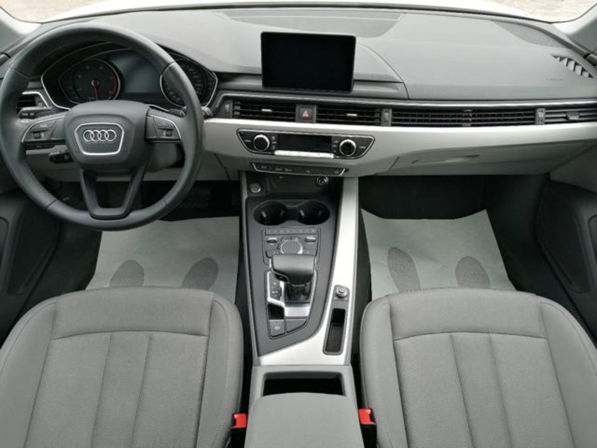 Audi A4 Avant 35 TDI S tronic S line edition (13)
