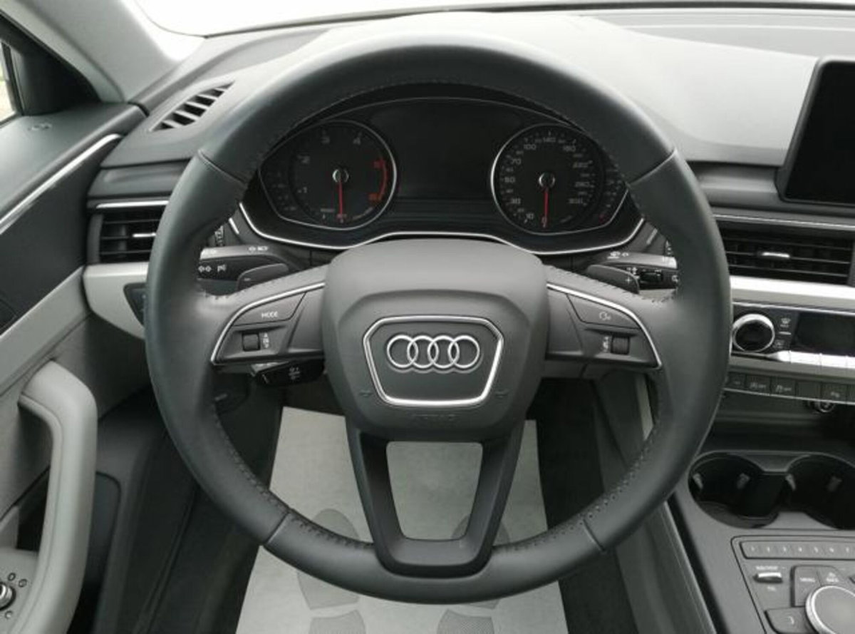 Audi A4 Avant 35 TDI S tronic S line edition (14)