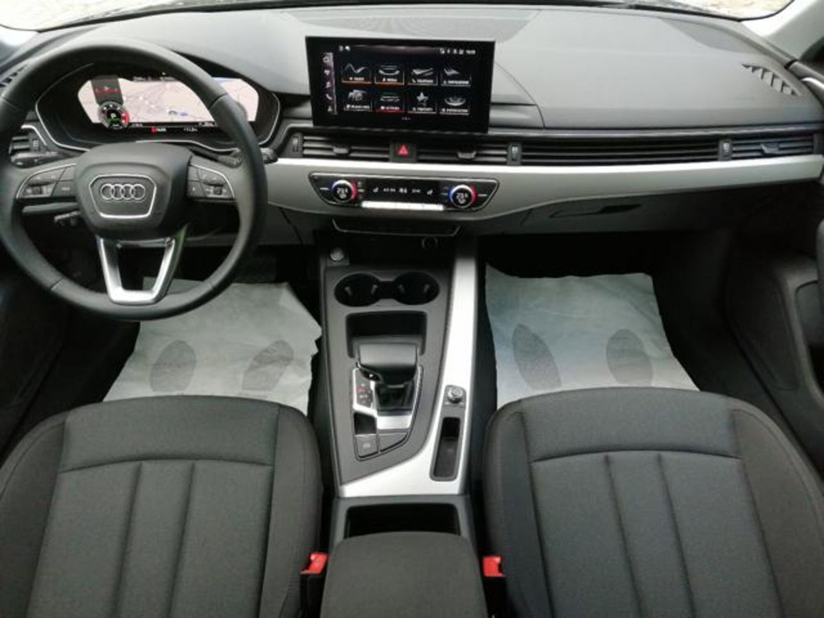 Audi A4 Avant 40 TDI S tronic Business Advanced (8)