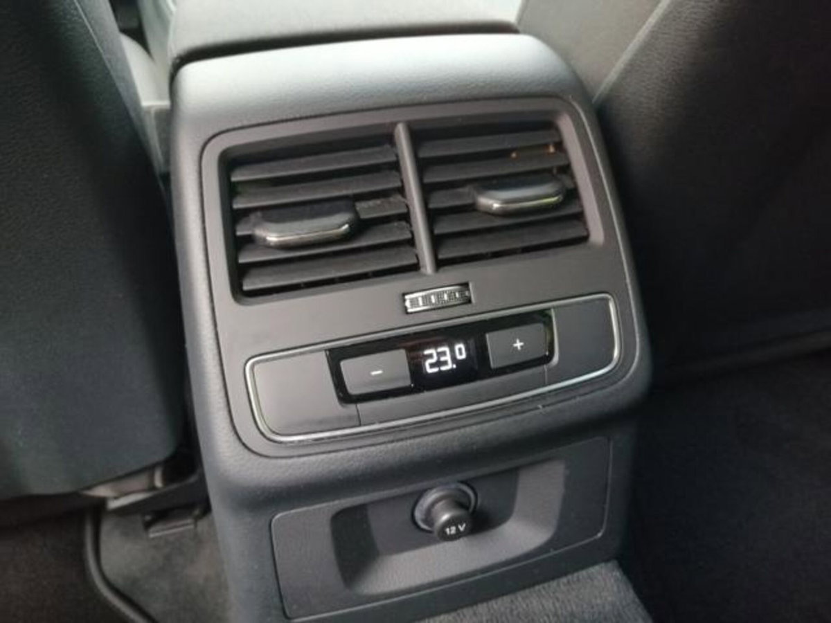 Audi A4 Avant 40 TDI S tronic Business Advanced (18)