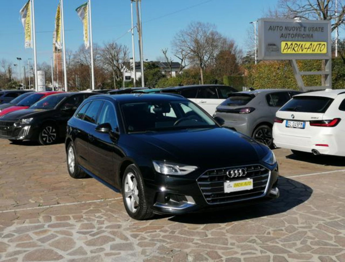 Audi A4 Avant 40 TDI S tronic Business Advanced
